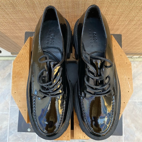 Asos Design Black Chunky Platform Faux Patent Leather Loafers - Picture 2 of 4